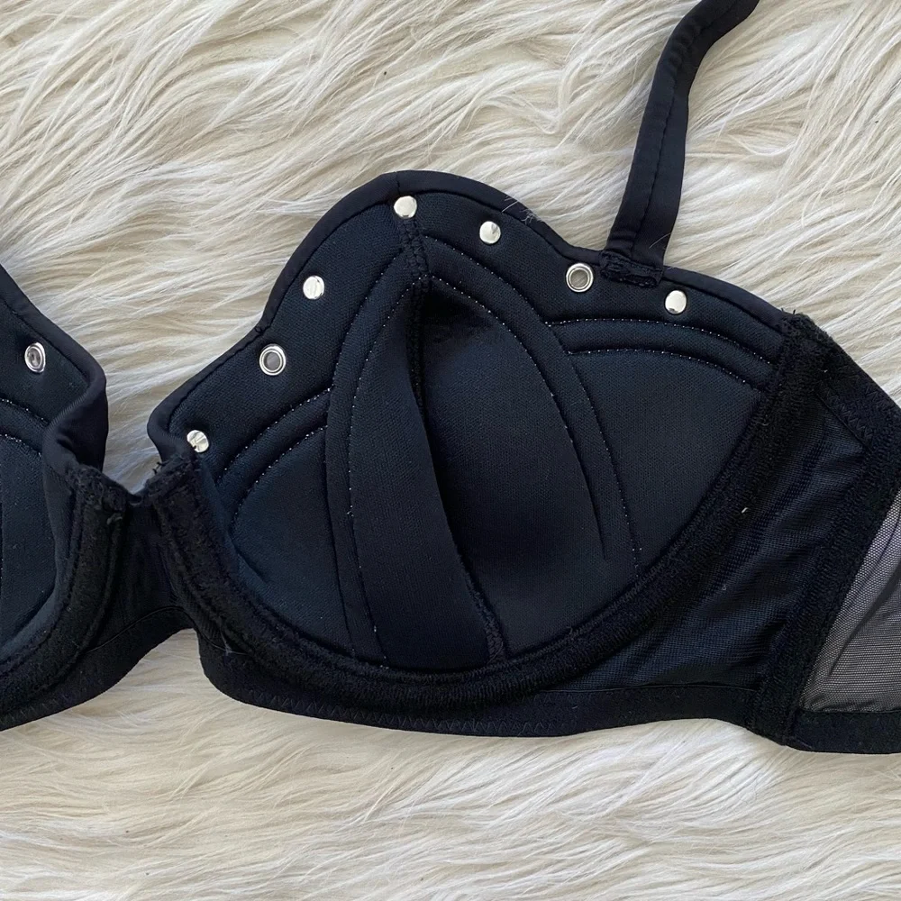 Thistle and Spire Black Silver Grommet Carina Underwire Bra 34D Lingerie Revolve